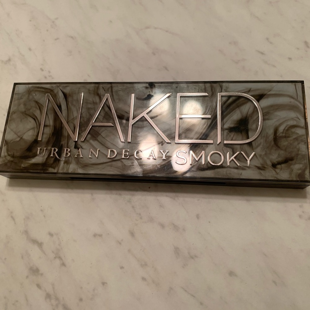 Barely used Urban Decay Smokey eye pallet